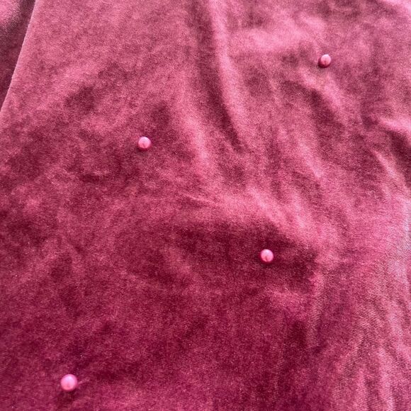 Elegant Burgundy Dress - Picture 4 of 4